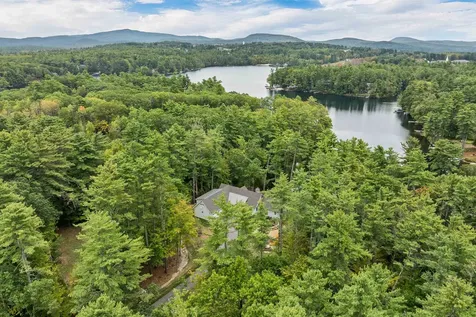 79 River Street Wolfeboro NH 03894