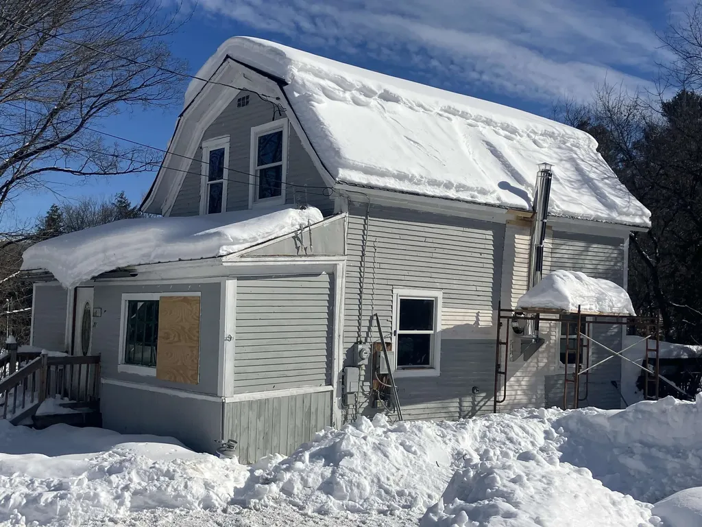 71 Woodbury Street Hardwick VT 05843