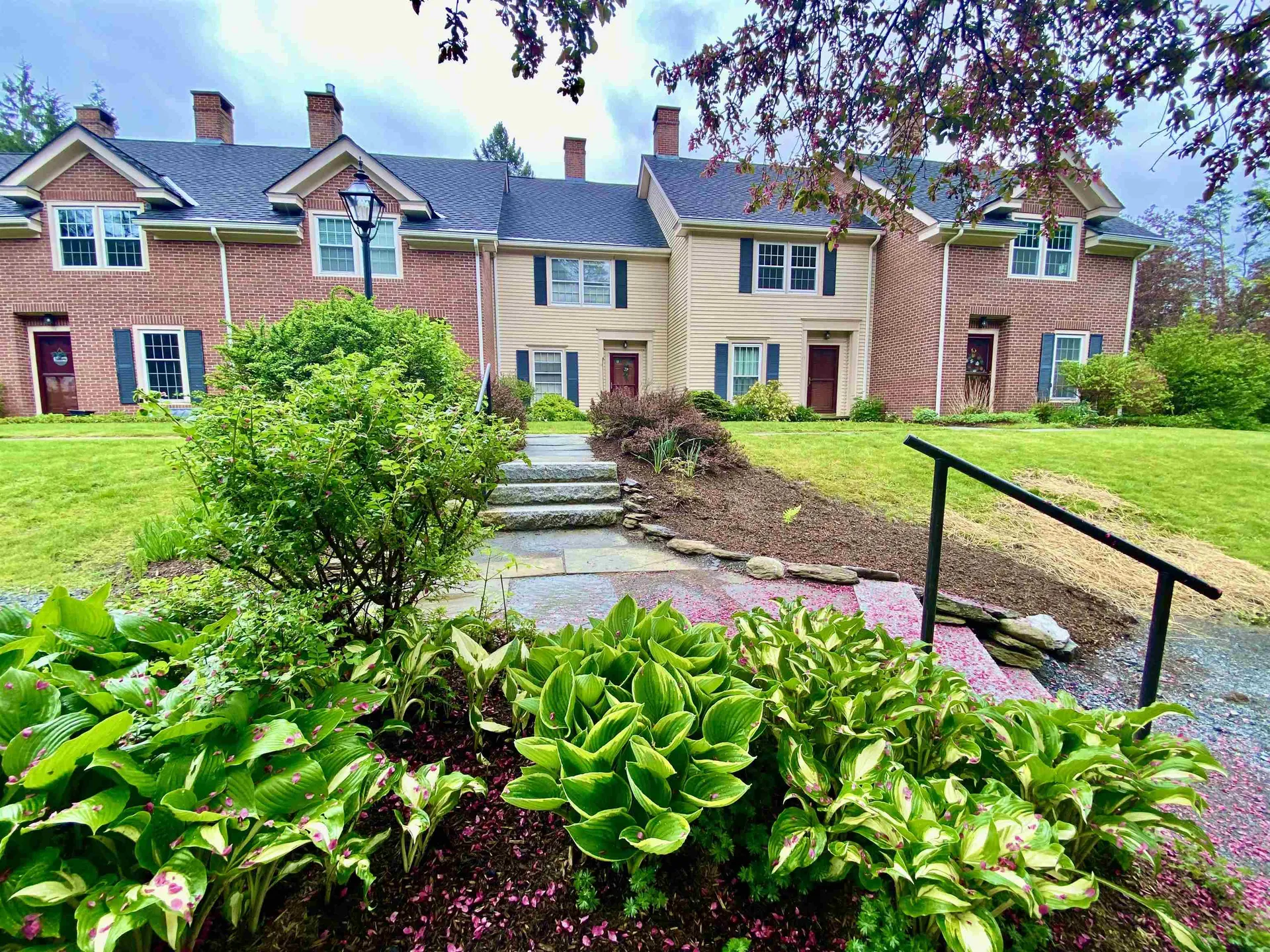 85 Townhouse Way Woodstock VT 05091