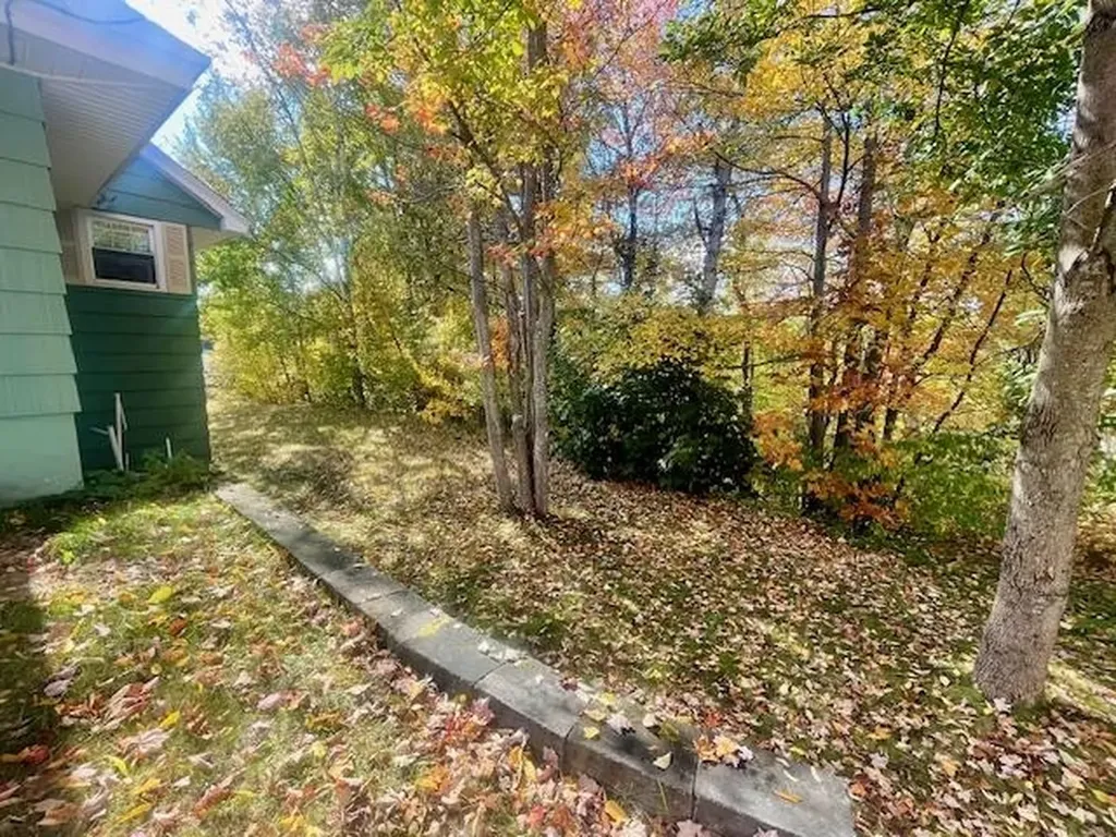 21 Rheims Street Berlin NH 03570