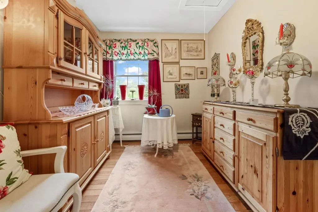 2491 Shunpike Road Mount Holly VT 05758