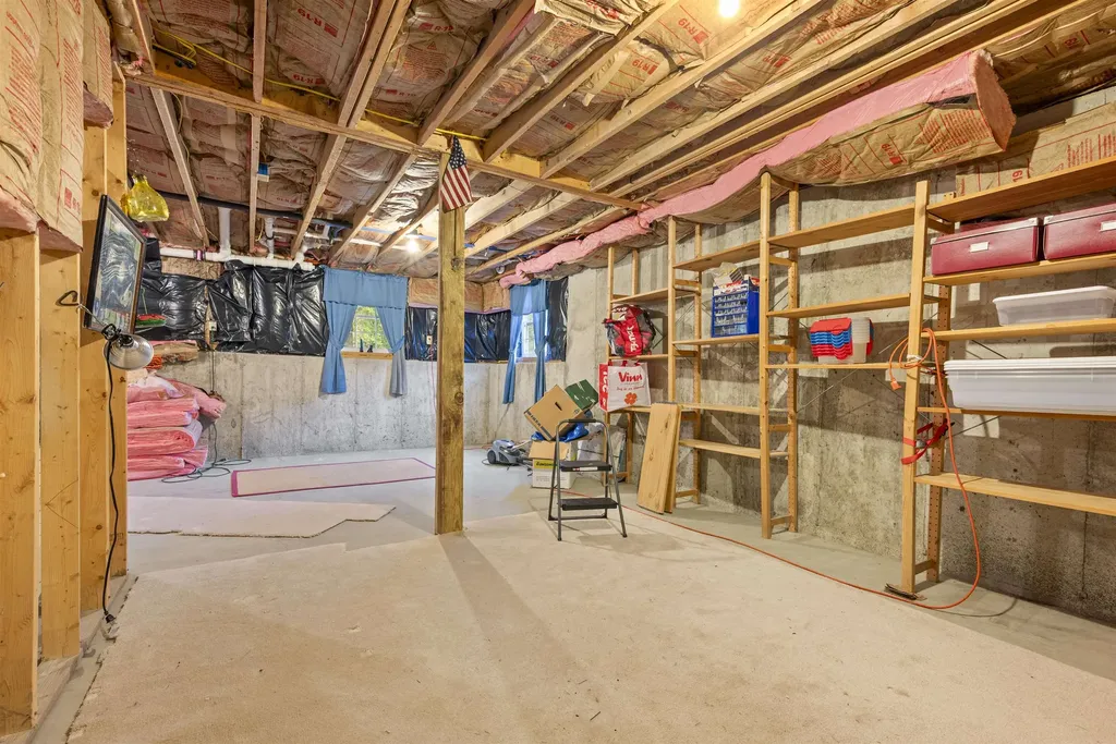 2491 Shunpike Road Mount Holly VT 05758