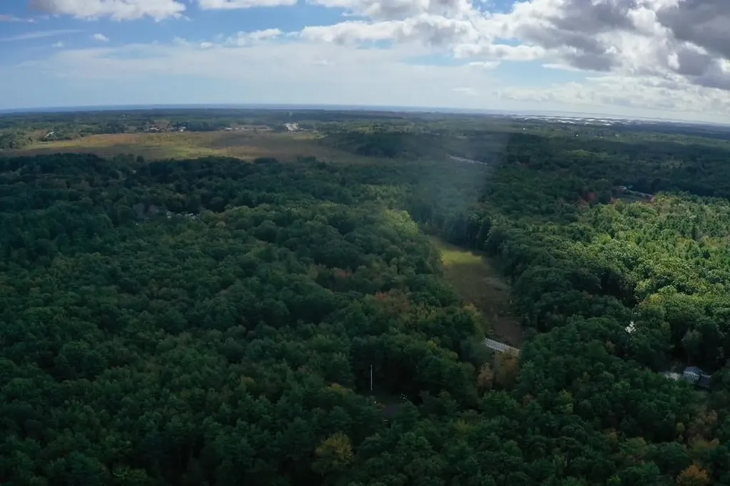 135 Exeter Road North Hampton NH 03862