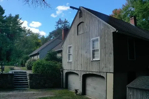 135 Exeter Road North Hampton NH 03862