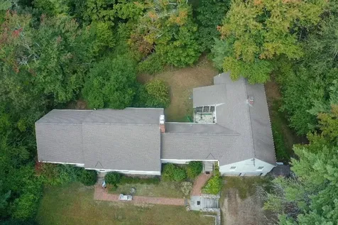 135 Exeter Road North Hampton NH 03862