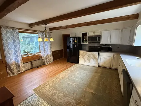 135 Exeter Road North Hampton NH 03862