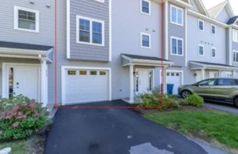 115 Forestedge Way Manchester NH 03102