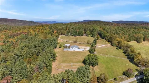 35 Fawn Ledge Lane Jamaica VT 05343