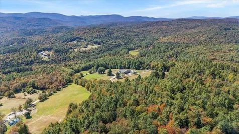 35 Fawn Ledge Lane Jamaica VT 05343