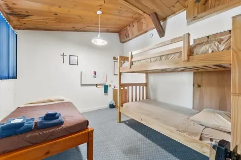 35 Fawn Ledge Lane Jamaica VT 05343