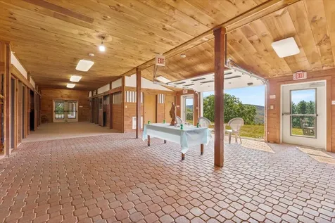 35 Fawn Ledge Lane Jamaica VT 05343