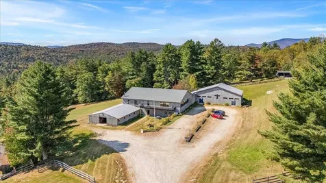 35 Fawn Ledge Lane Jamaica VT 05343