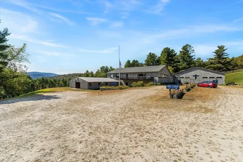 35 Fawn Ledge Lane Jamaica VT 05343