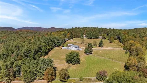 35 Fawn Ledge Lane Jamaica VT 05343