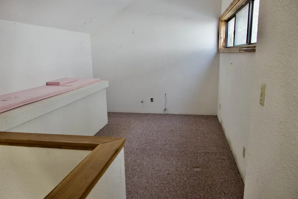 136 Grand Hollow Road Warren VT 05674