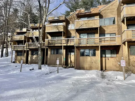 136 Grand Hollow Road Warren VT 05674