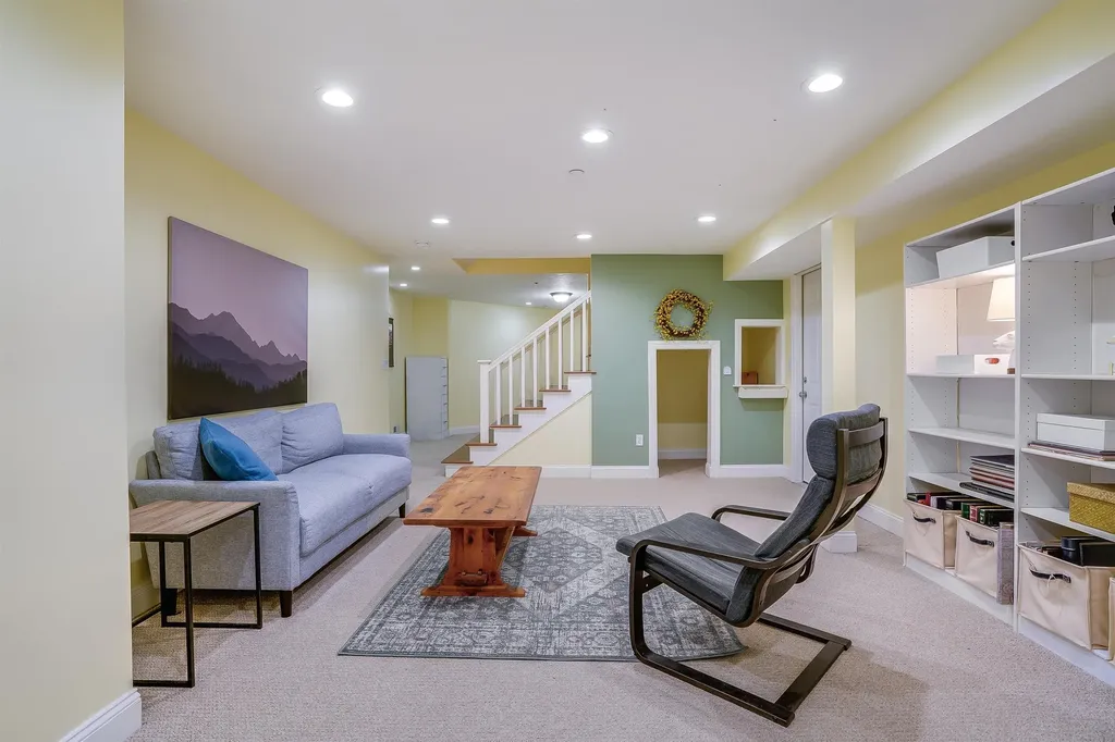 2 Wallace Lane Mont Vernon NH 03057