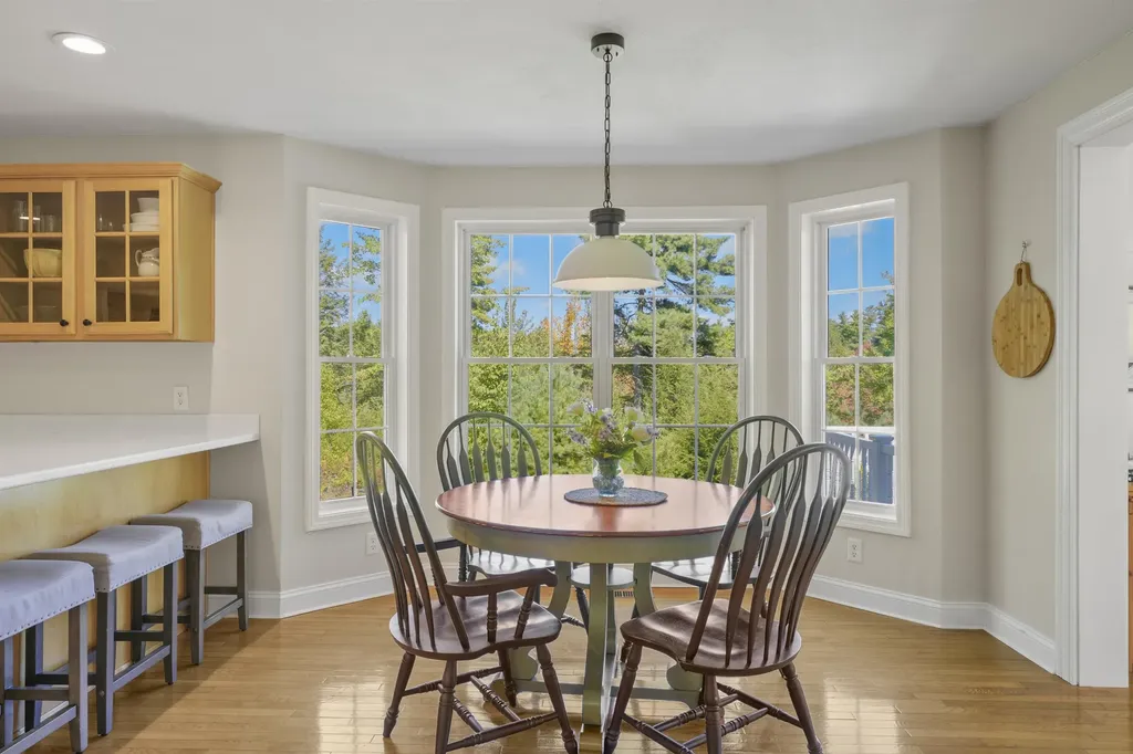 2 Wallace Lane Mont Vernon NH 03057