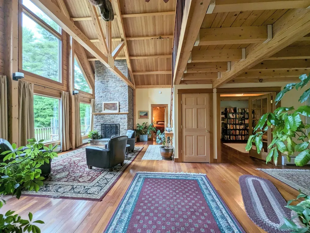 187 East Hill Road Woodbury VT 05681