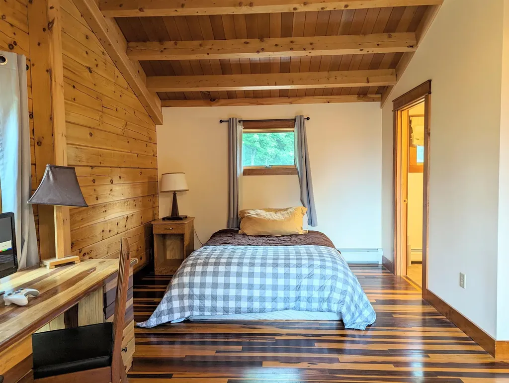 187 East Hill Road Woodbury VT 05681