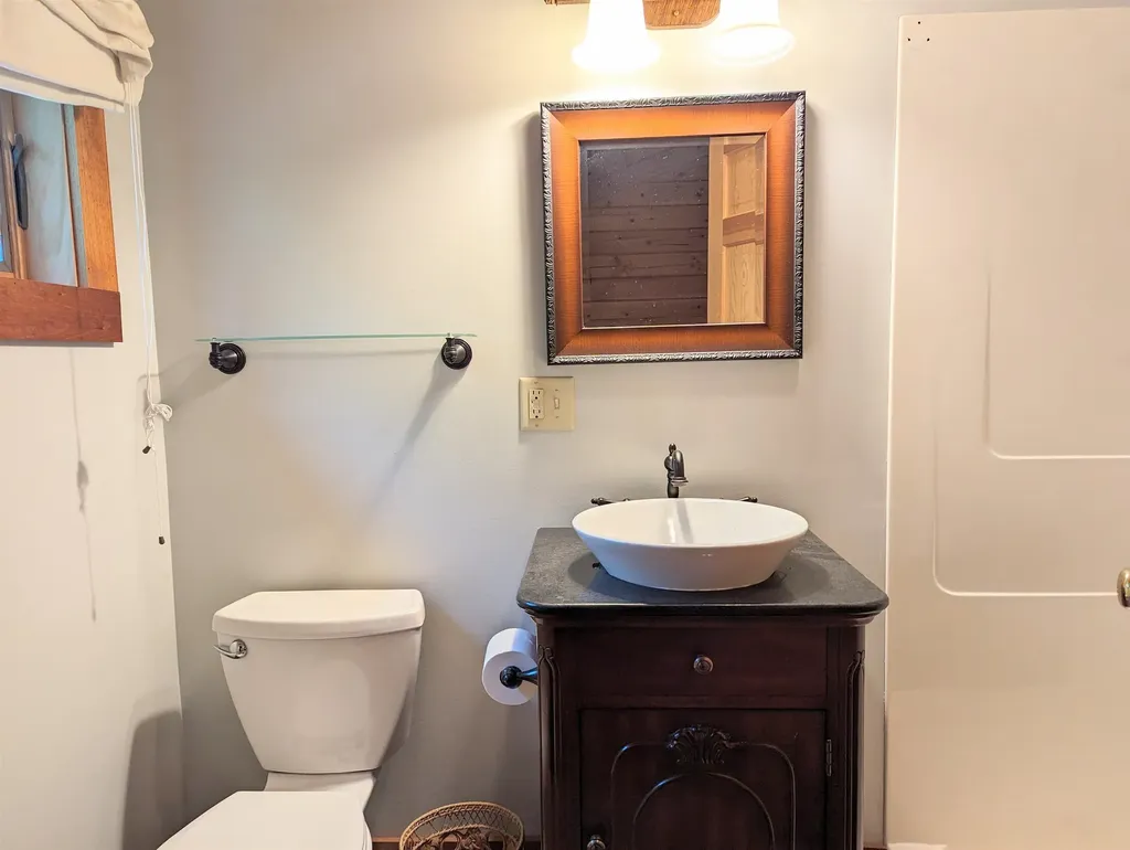 187 East Hill Road Woodbury VT 05681