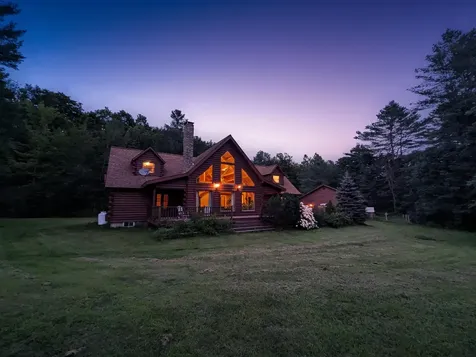 187 East Hill Road Woodbury VT 05681