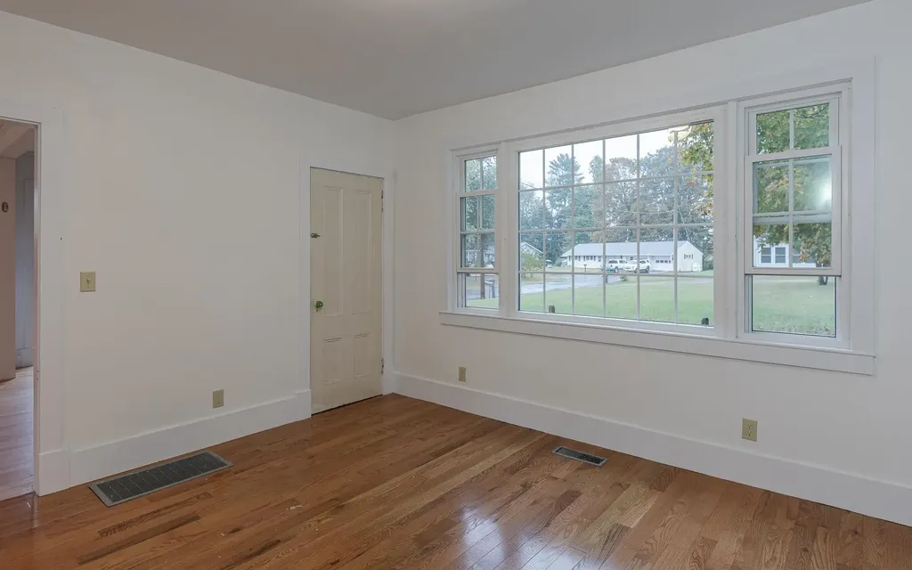 39 Maplewood Circle Walpole NH 03608