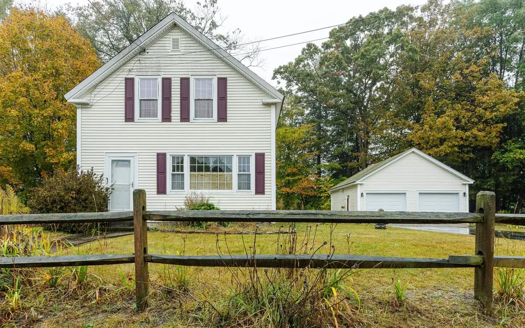 39 Maplewood Circle Walpole NH 03608