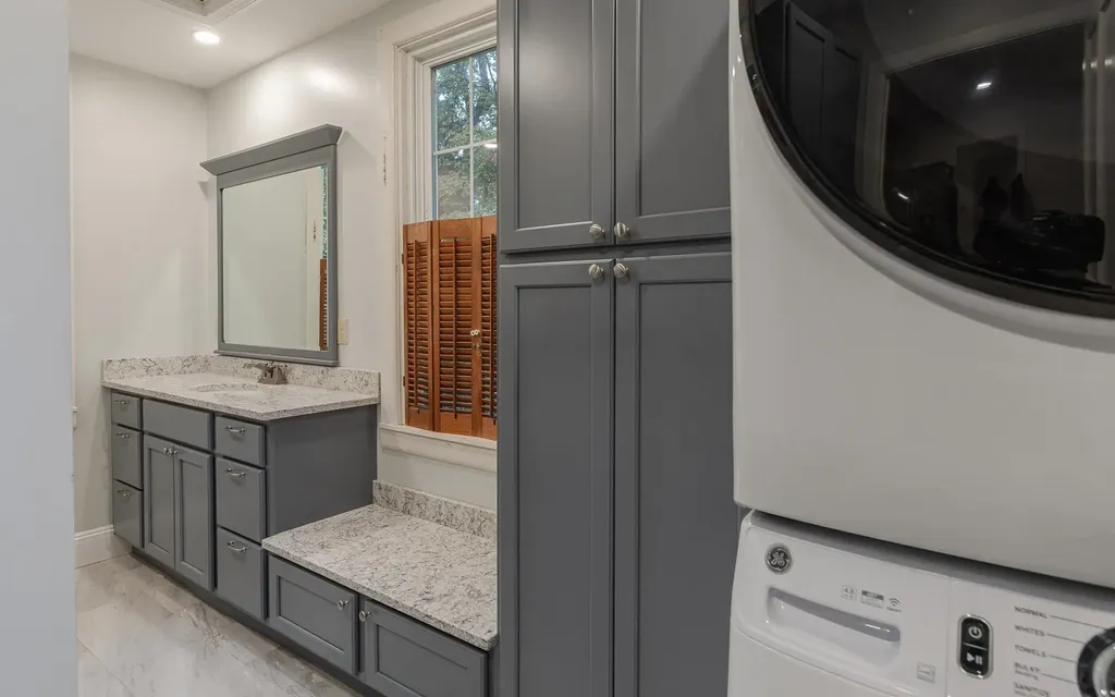 39 Maplewood Circle Walpole NH 03608