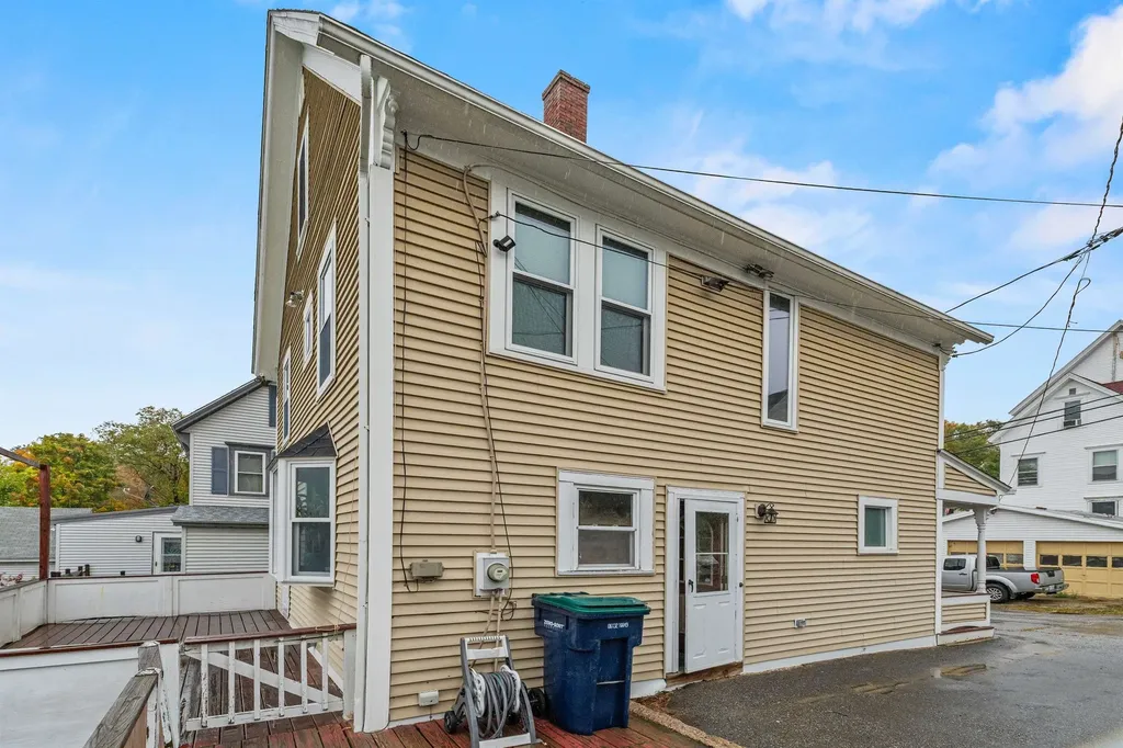 4 West Street Tilton NH 03276