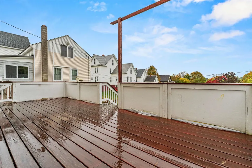 4 West Street Tilton NH 03276