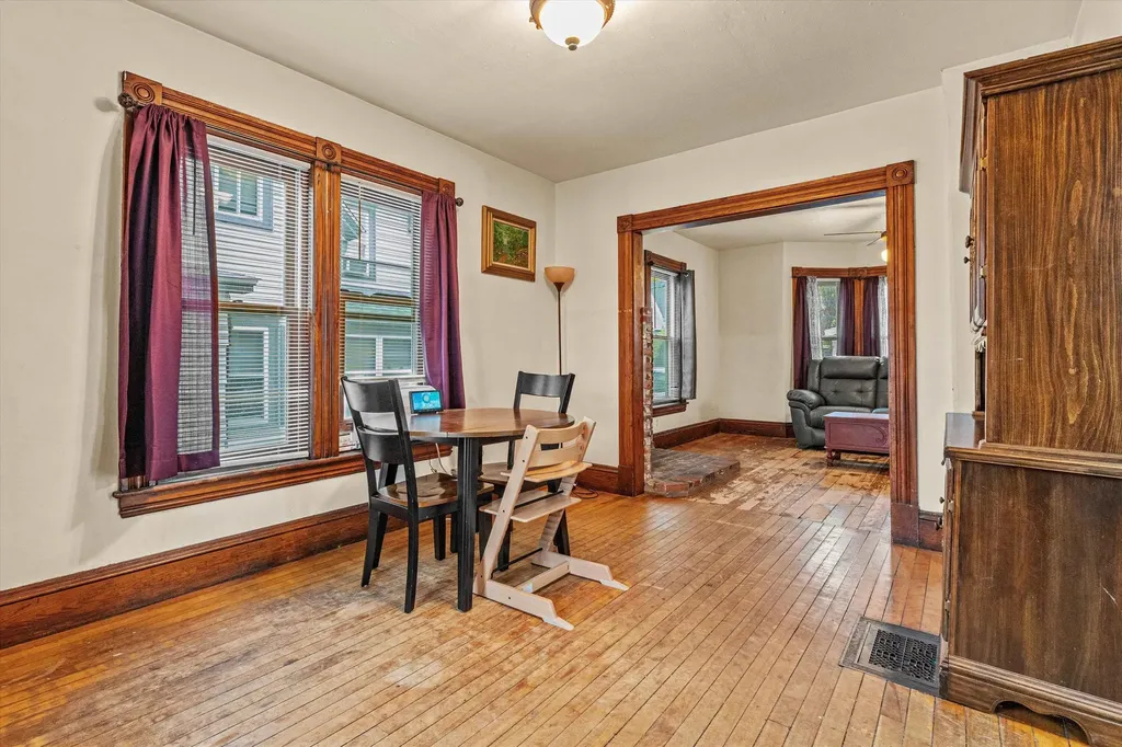 4 West Street Tilton NH 03276