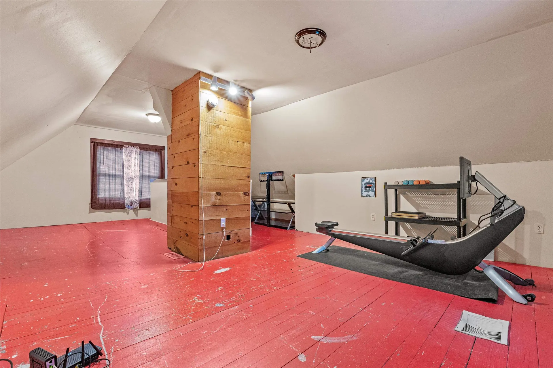 4 West Street Tilton NH 03276