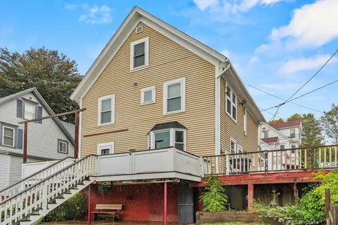 4 West Street Tilton NH 03276