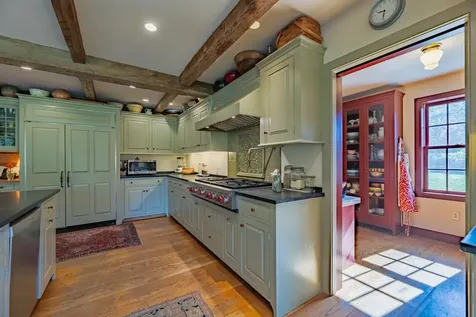 68 Green Peak Orchard S. Road Dorset VT 05253