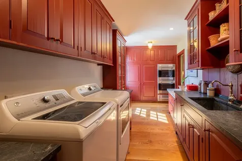 68 Green Peak Orchard S. Road Dorset VT 05253