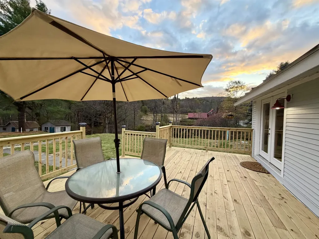 31 Lakota Road Barnard VT 05031