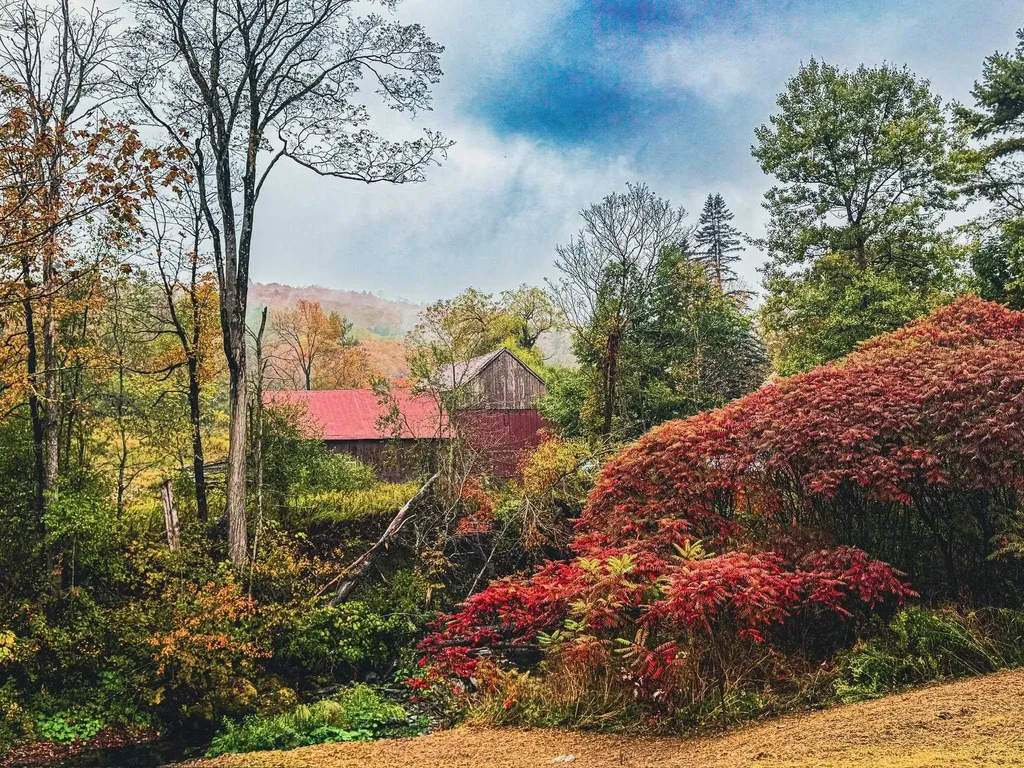 31 Lakota Road Barnard VT 05031