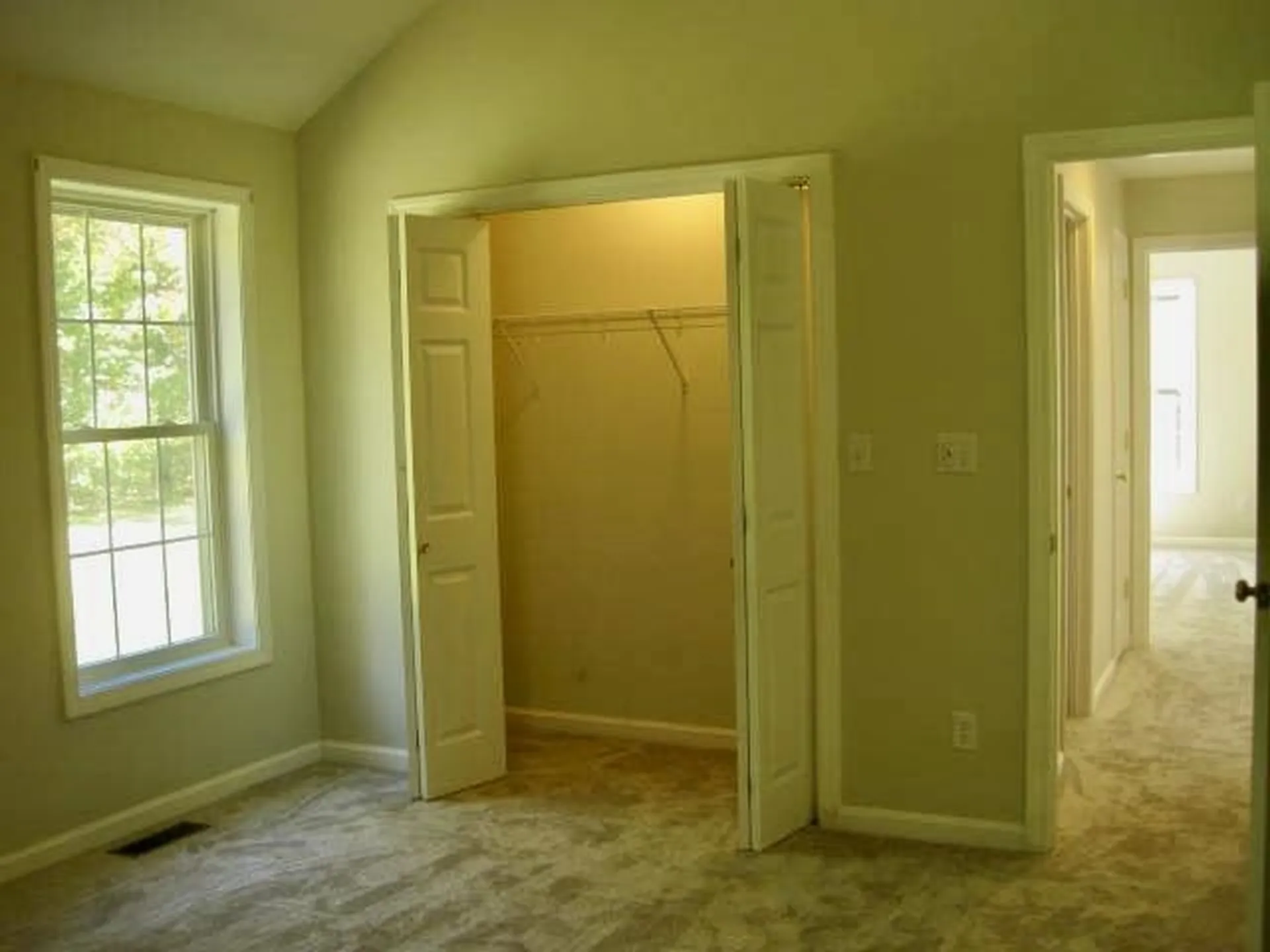 114 Steppingstones Road Lee NH 03861