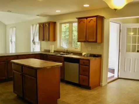 114 Steppingstones Road Lee NH 03861