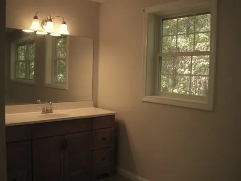 114 Steppingstones Road Lee NH 03861