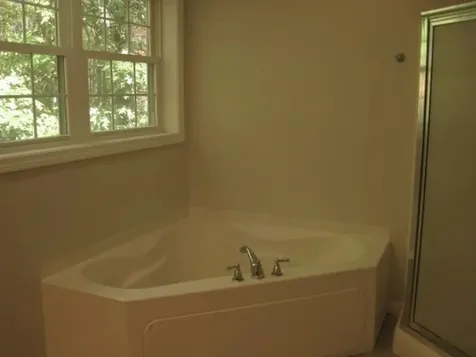 114 Steppingstones Road Lee NH 03861