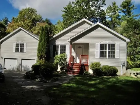 114 Steppingstones Road Lee NH 03861