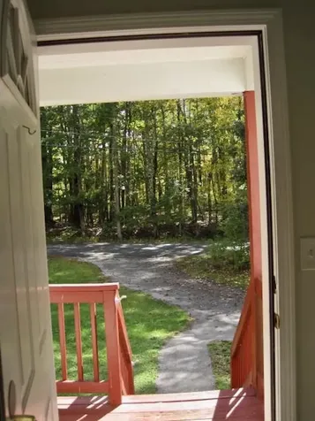 114 Steppingstones Road Lee NH 03861