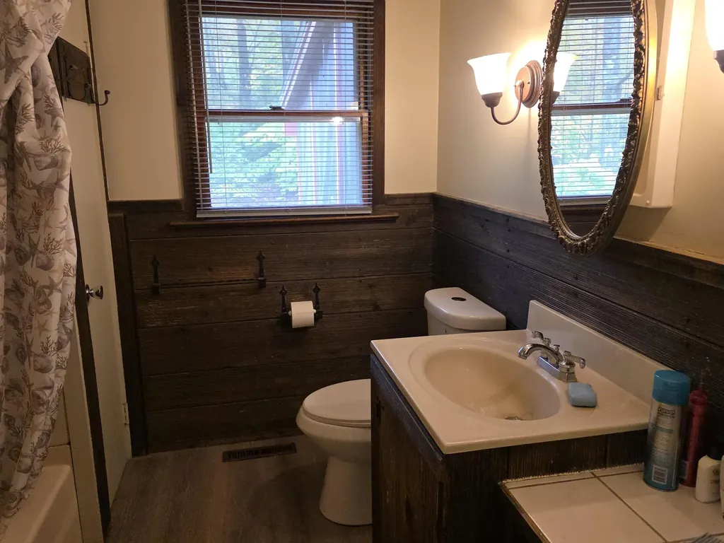 870 Cummings Road Chester VT 05143