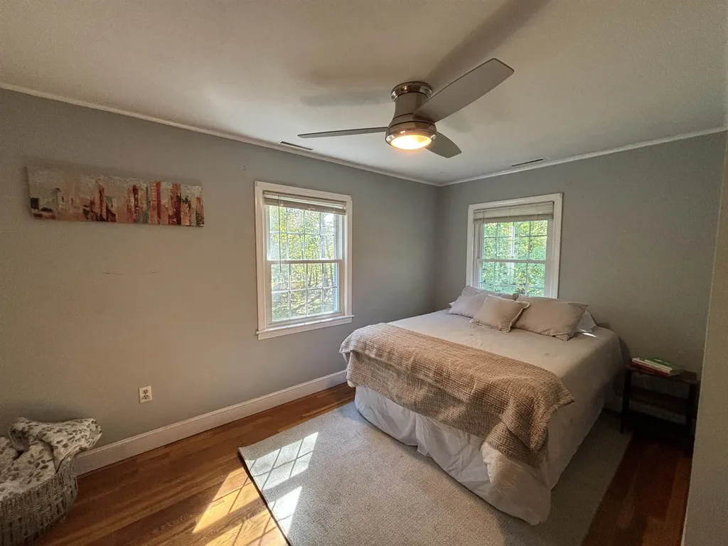 38 Piscataqua Road Dover NH 03820-5205