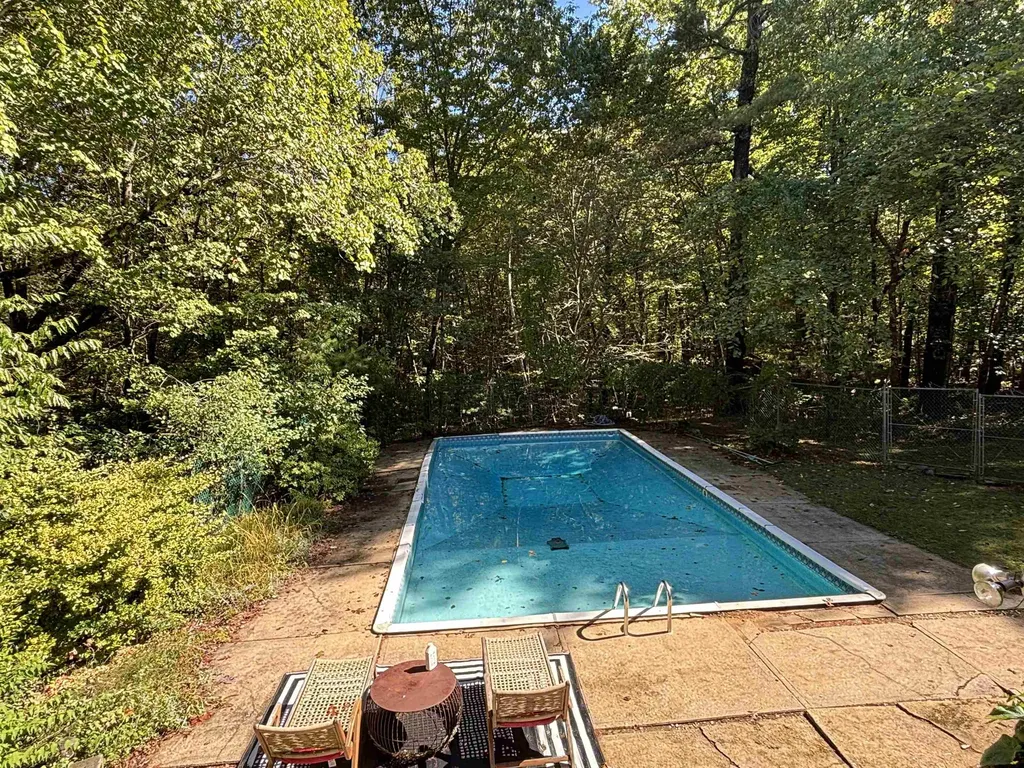 38 Piscataqua Road Dover NH 03820-5205