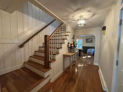 38 Piscataqua Road Dover NH 03820-5205