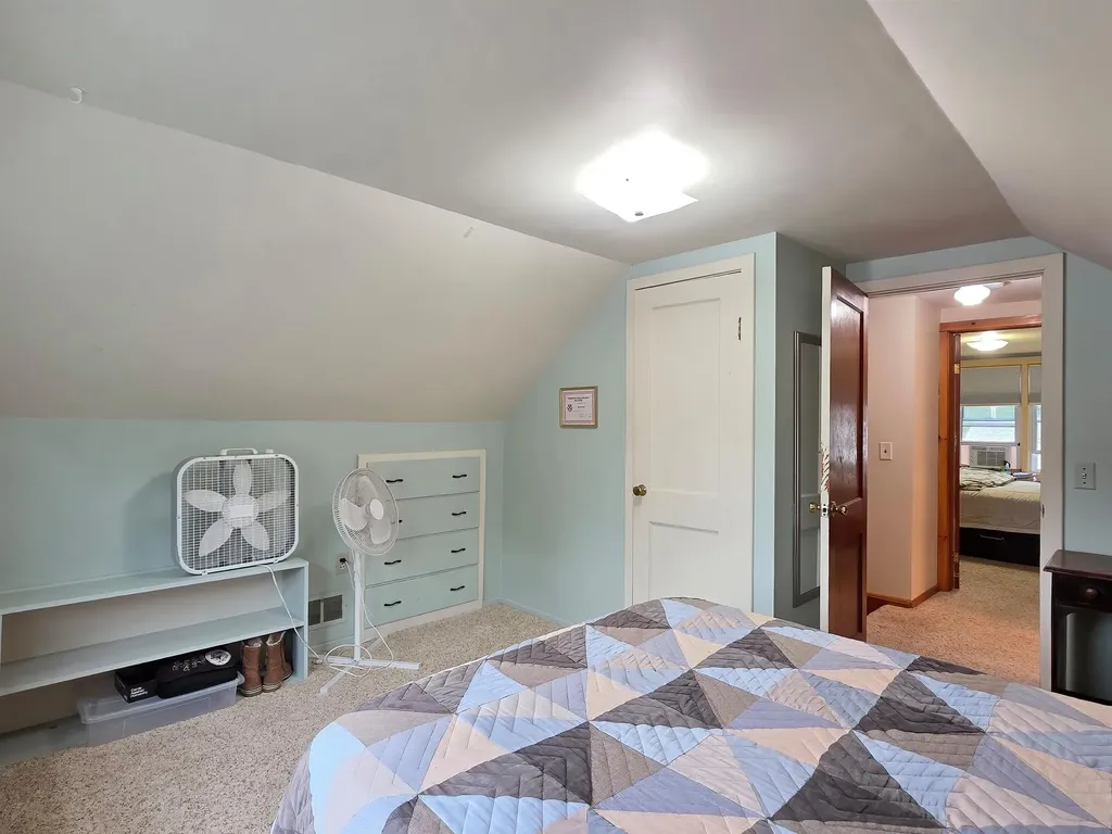 40 Arlington Court Burlington VT 05408