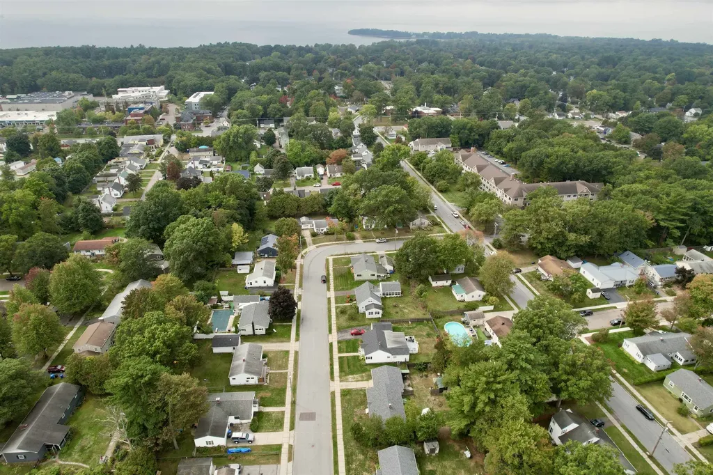 40 Arlington Court Burlington VT 05408